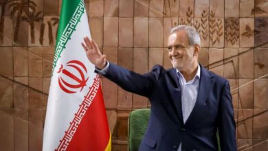 تصویر رییس جمهور ایران مطرح کرد: فردوسی بزرگ با شاهنامه سترگ، تاریخ ایران را از دل فراموشی نجات داد