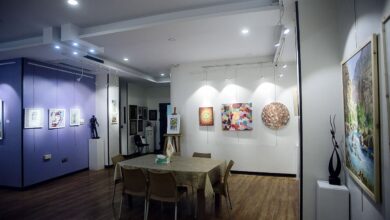 تصویر نگارخانه آیریک میزبان نمایشگاه گروهی نقاشی هنرمندان هم‌روزگار