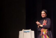 تصویر اجرای نمایش ایرانی بر پایه فرهنگ مالزی