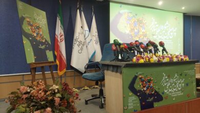 تصویر آغاز جشنواره تئاتر فجر با نشست رسانه‌ای و تجلیل از برگزیدگان بخش‌های جنبی + گزارش تصویری