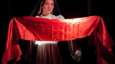 تصویر آخرین شب اجرای نمایش رستم و اسفندیار